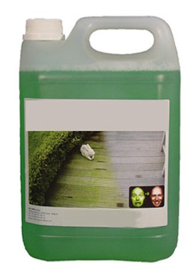 Produit démoussant (toiture, terrasse...)